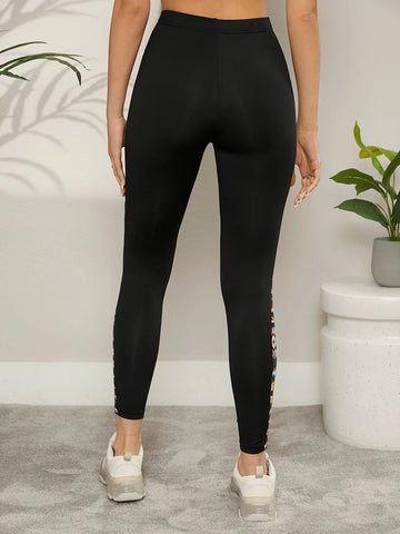 LUNE Contrast Geo Print Side Seam Leggings