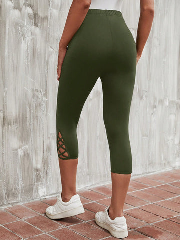 LUNE Criss Cross Hem Capris Leggings