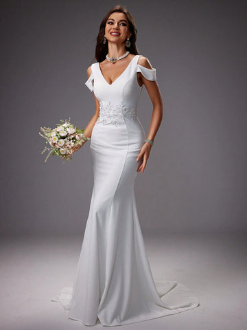 Elegant & Gorgeous Embroidered Dress With Waist Decoration