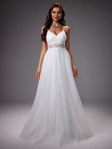 Embroidery & Beading Mesh Wedding Dress With Applique