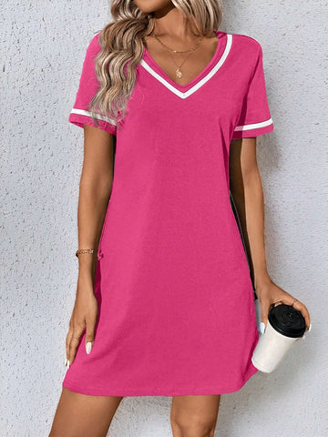 Fashionable Casual V-Neck Contrast Color Ribbon Black Knit Dress
