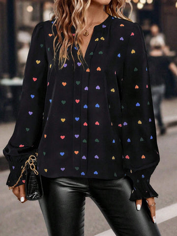 LUNE Heart Pattern V-Neck Casual Long Sleeve Shirt