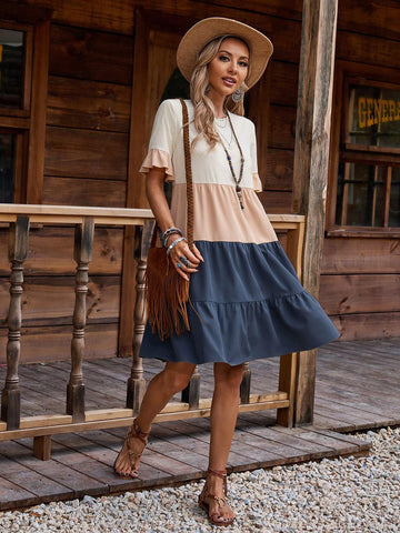Holiday Leisure Color-Blocking Ruffle Sleeve Dress