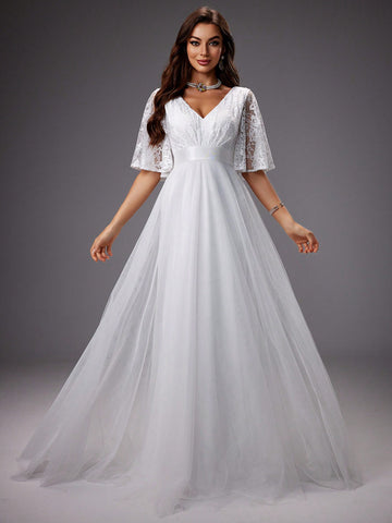 Lace And Mesh Patchwork Wedding Dress