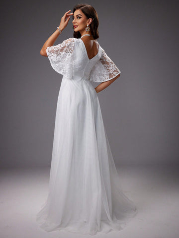 Lace And Mesh Patchwork Wedding Dress