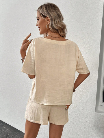 Ladies' Solid Color V-Neck Texture Short Sleeve T-Shirt And Shorts Set