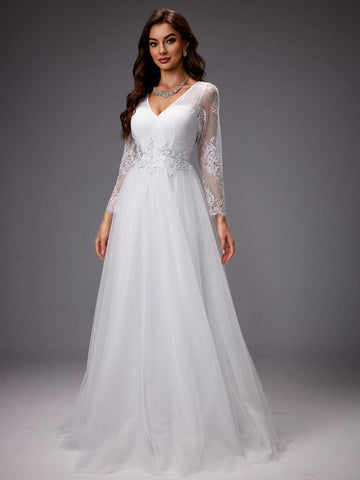 Long-Sleeved Lace Patchwork Embroidered Net Yarn Wedding Dress With Waist Sequin Detail