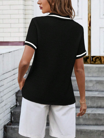 LUNE  Plus Size Zipper Polo Collar Tee With Black Trim & Waffle Pattern Design On Shoulders, Short Sleeves, Breathable And Stretchy Fabric