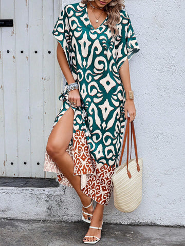 Random Printed V-Neck Batwing Sleeve Holiday Casual Dress