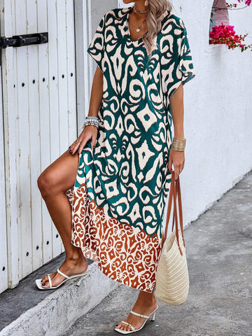Random Printed V-Neck Batwing Sleeve Holiday Casual Dress
