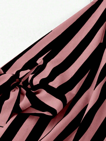 LUNE Short Sleeve Casual Striped Vacation Shirt With V-Neck And Tie