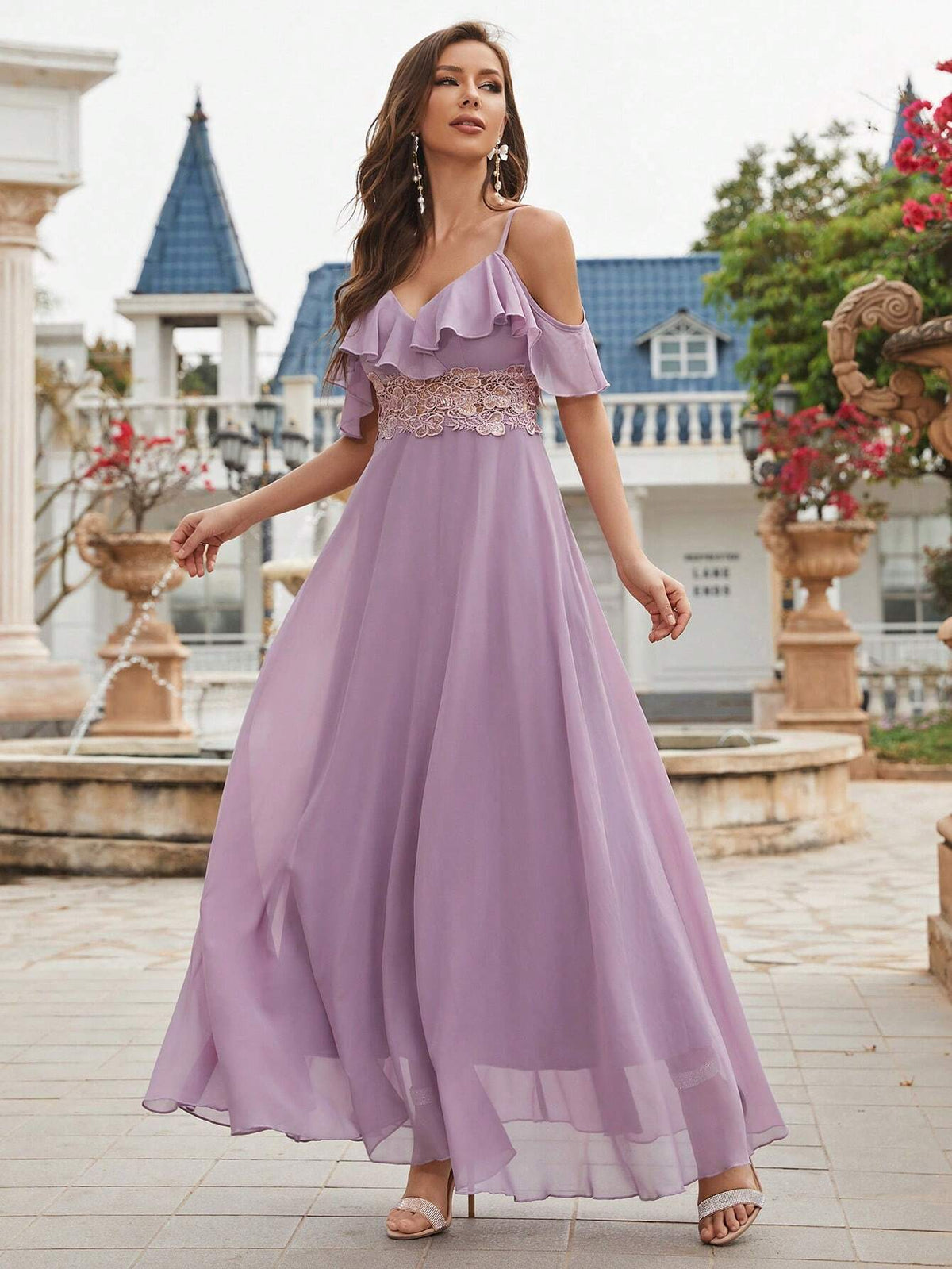 Sleeveless Lace Trimmed Waist Beaded Embroidered Chiffon Formal Dress