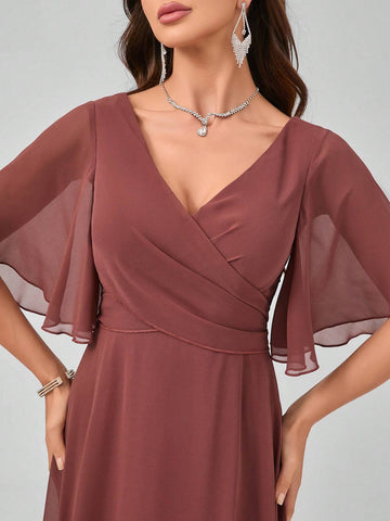 Solid Color V-Neck Flouncing Short-Sleeved Chiffon Bridesmaid Dress