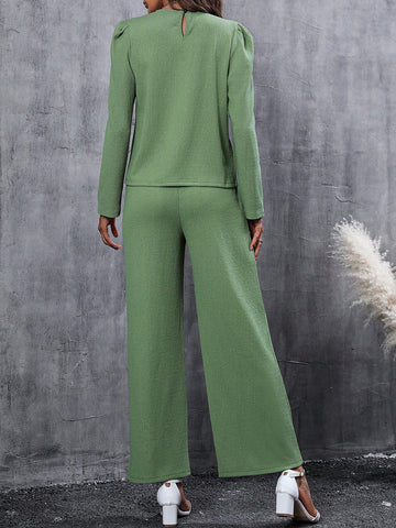 Solid Plicated Detail Puff Sleeve Tee & Wide Leg Pants