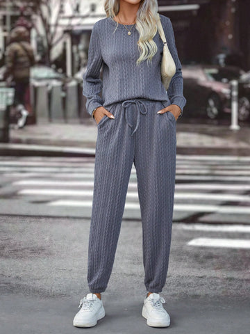 Solid Tee & Drawstring Waist Pants