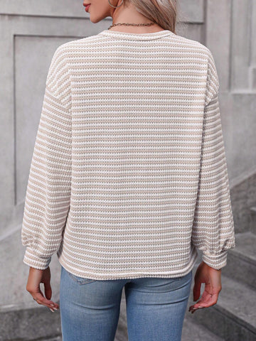 LUNE Striped Print Drop Shoulder Tee