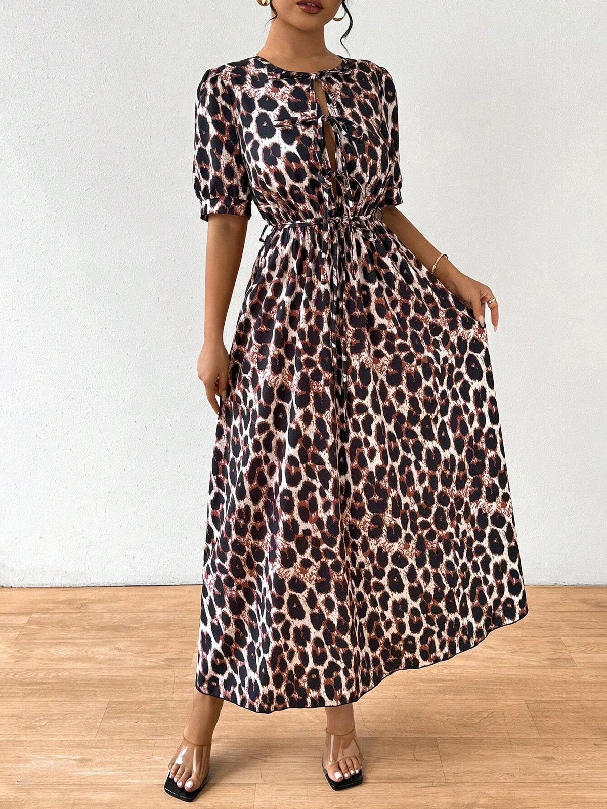 Summer Round Neck Short Sleeve Leopard Printed Waist Belted Dress