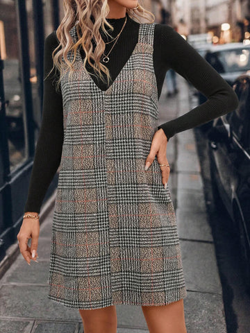 V-Neck A-Line Dress, Vintage Plaid Woolen Fabric, Casual & Commuting Elegant Outdoor Wear,