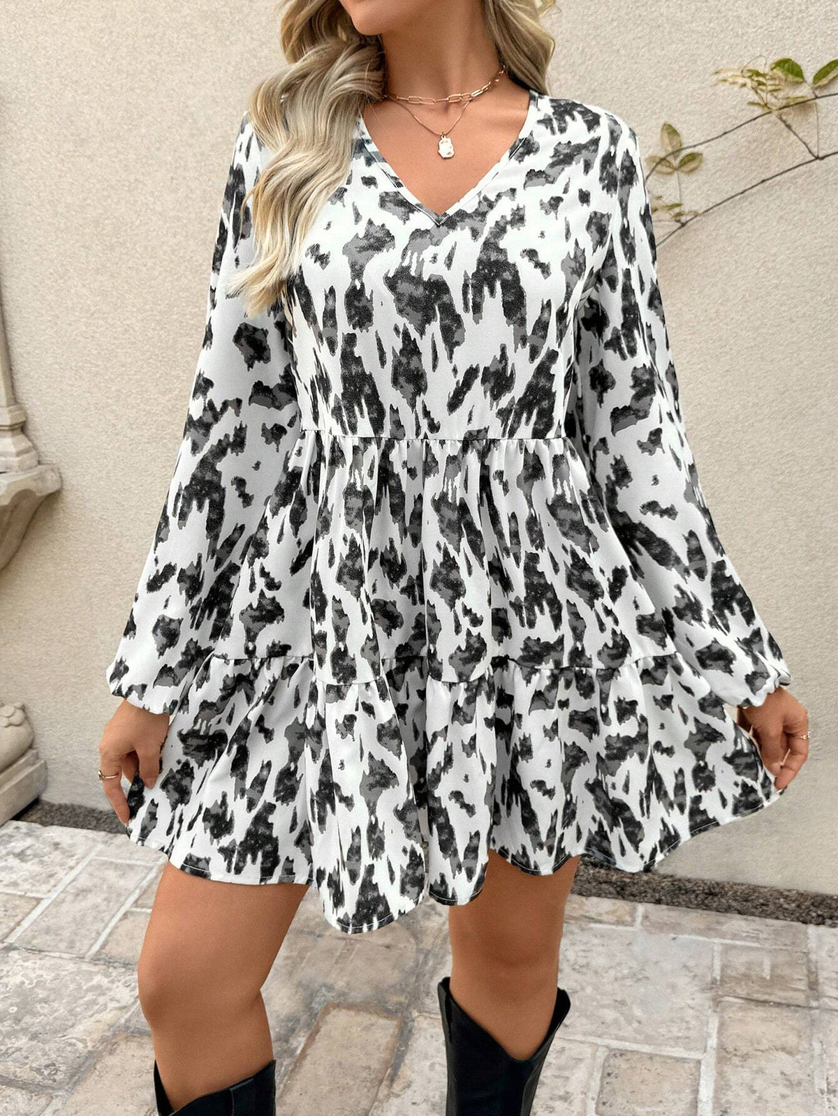 V-Neck Ruffles Hem A-Line Casual Vacation Printed Dress, Spring & Summer