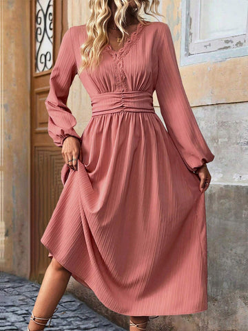 V-Neck Waist Design Textured Long Sleeve Midi Dress
