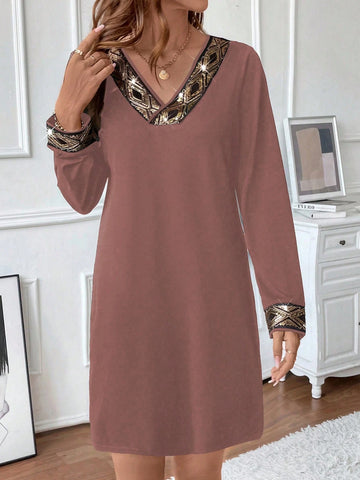 Women Geometric Pattern V-Neck Splicing Sequin Long Sleeve Casual Short Dress