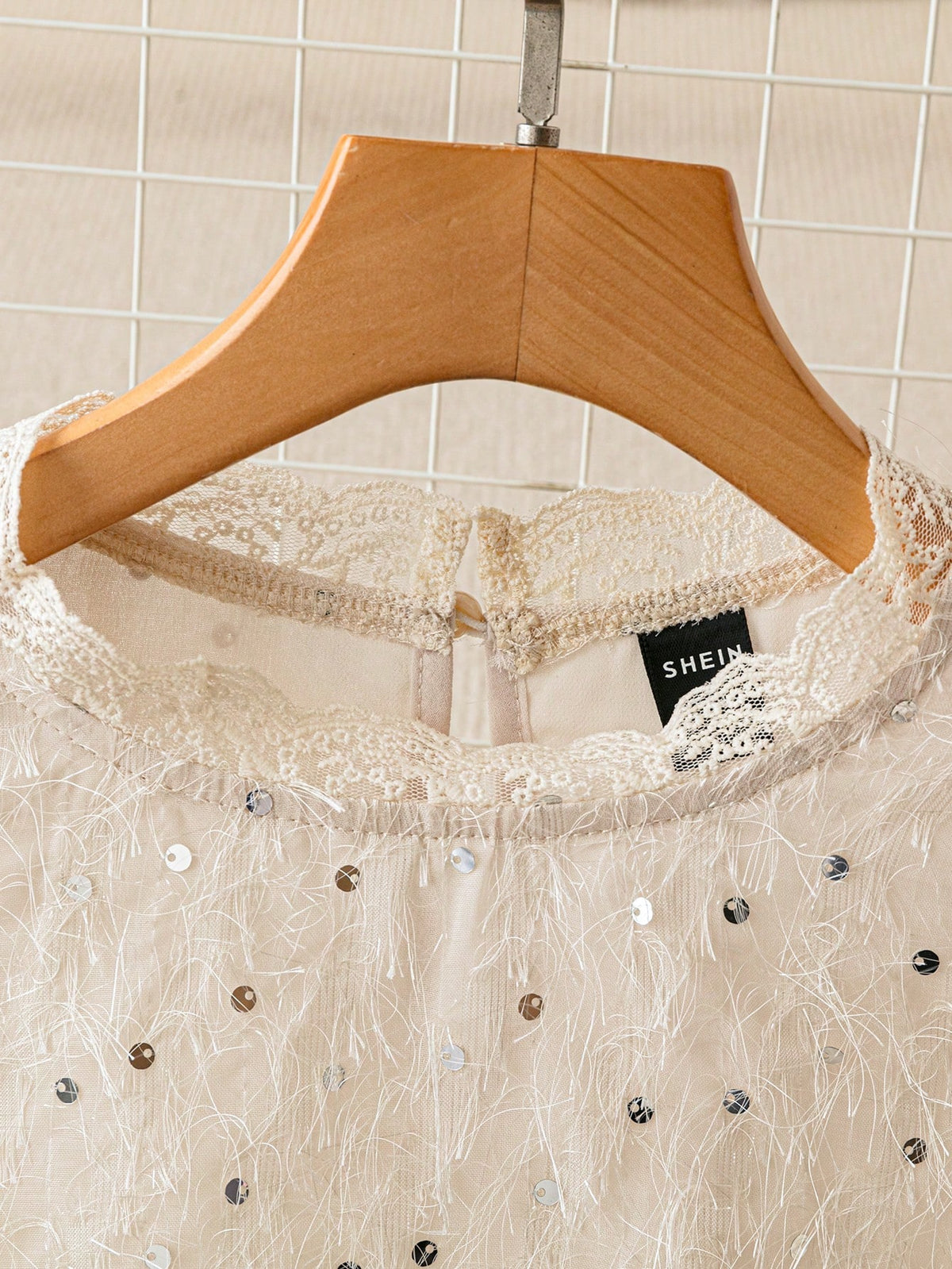 LUNE Women Laser Cut Beaded Collar Lace Trim Long Sleeve Blouse