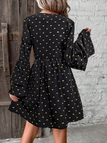 Women V-Neck Long Sleeve All-Over Print Simple Short Casual Dress