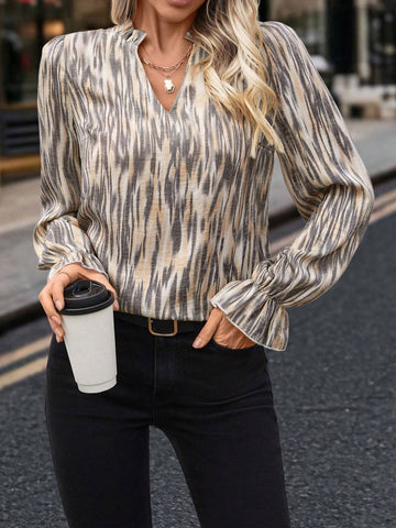 LUNE Women's Autumn Season V-Neck Ruffle Long Sleeve Allover Allover Print Shirt