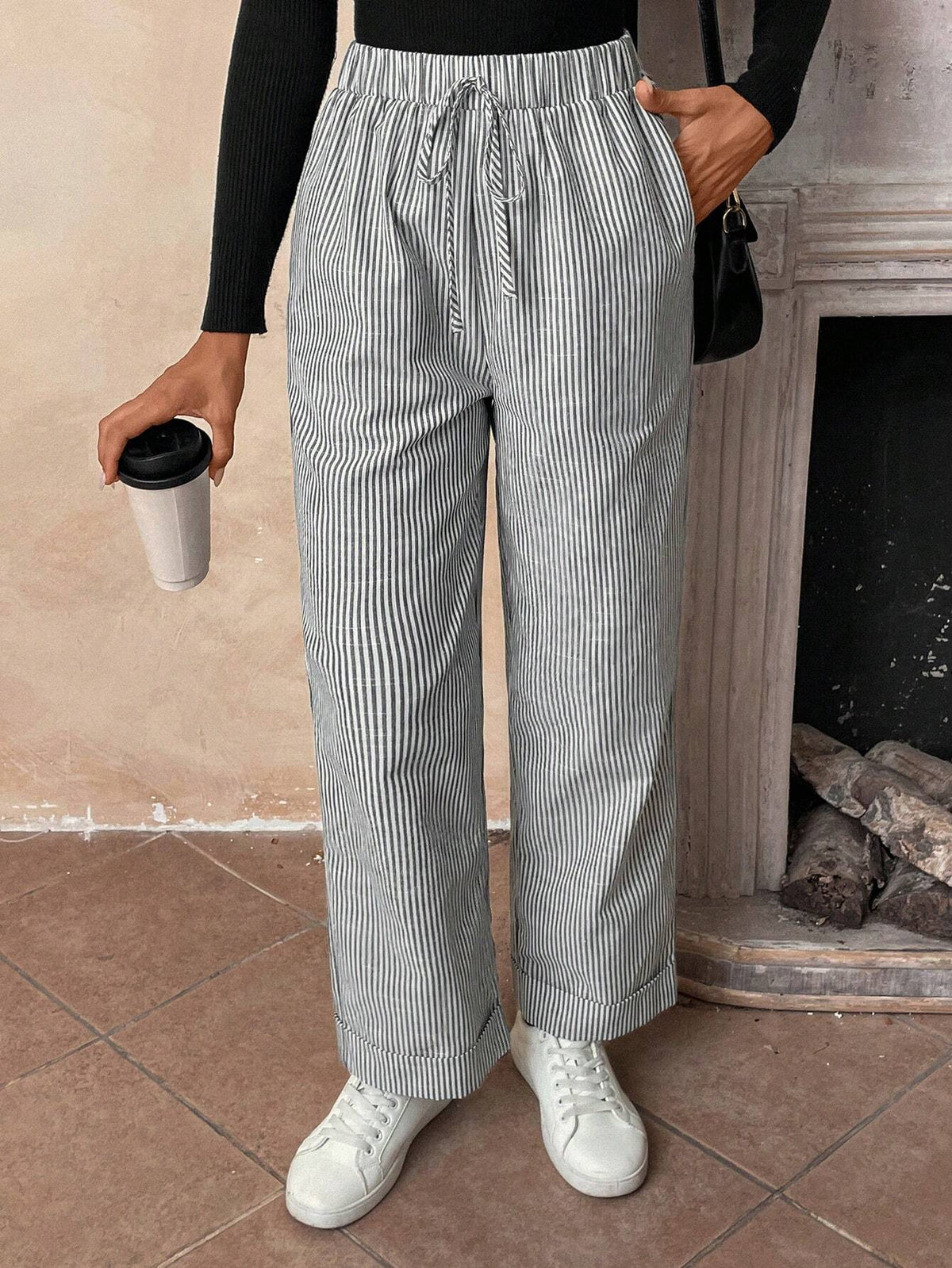 LUNE Women's Casual Black And White Striped Loose Everyday Pants