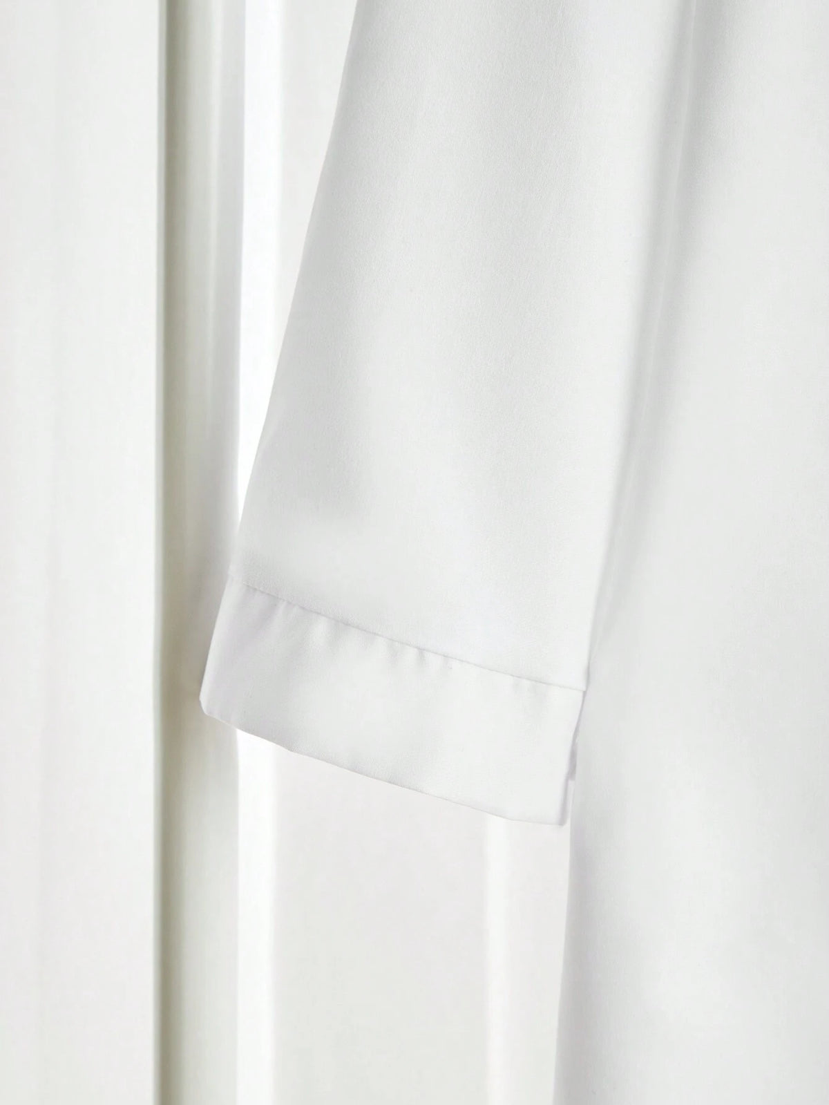 LUNE Women's Casual Floral Print Stand Collar High-Low Hem Loose White Blouse