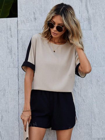 Women's Contrast Color Round Neck Batwing Sleeve Shirt And Shorts 2pcs/Set
