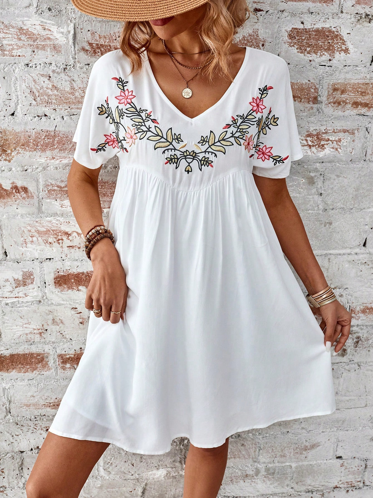 Women's Embroidery Trim V-Neckline Batwing Sleeve Tassel Drawstring Tunic Dress With Floral Vine Pa
