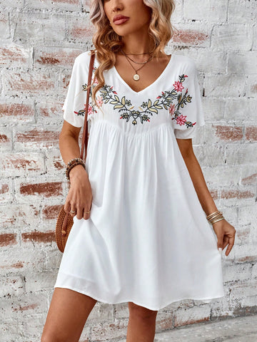 Women's Embroidery Trim V-Neckline Batwing Sleeve Tassel Drawstring Tunic Dress With Floral Vine Pa