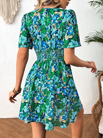 Women's Fashionable Summer Vacation Style Sleeveless Waist-Cinching Printed Dress