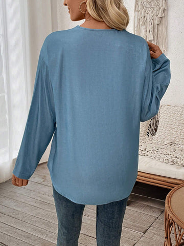 LUNE Women's Faux Denim Blue V Neck Long Sleeve Blouse