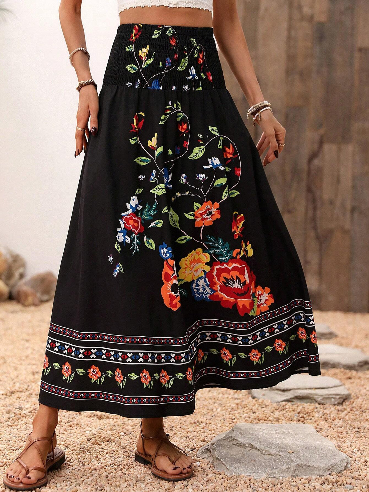 LUNE Women's Floral Print Shirred Waist Skirt Maxi Women Outfit
