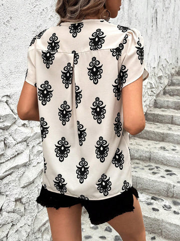 LUNE Women's Floral Printed V-Neck Blouse With Petal Sleeves