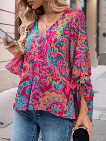 LUNE Women's Loose Retro Printed Vacation Shirt With V-Neck