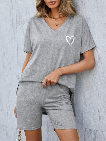 Women's Love Heart Printed V-Neck T-Shirt And Shorts Set