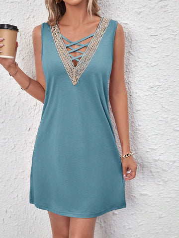Women's Patchwork Lace Criss Cross Deep V-Neck Dress