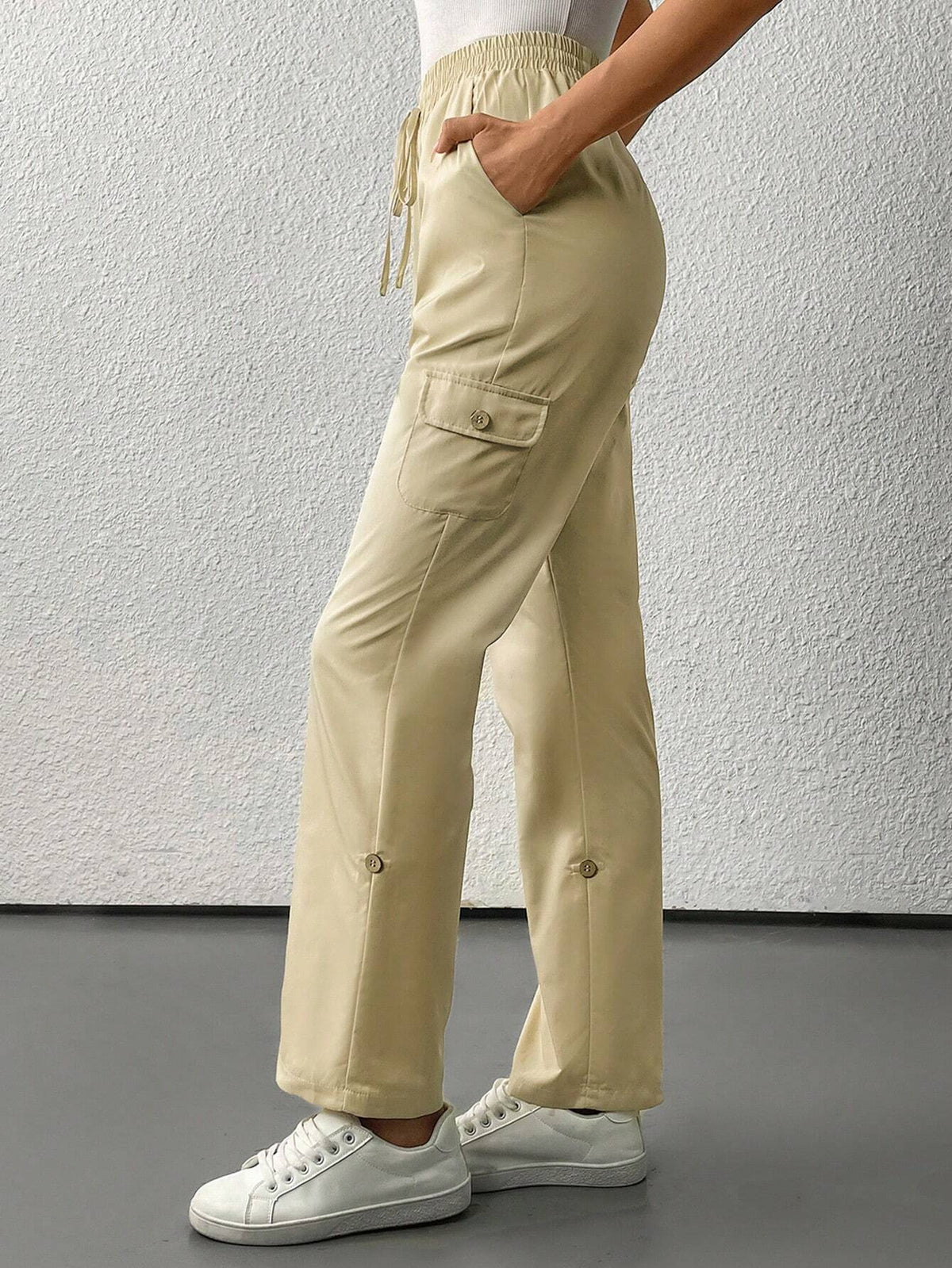 LUNE Women's Regular Khaki Color Pants With Pockets