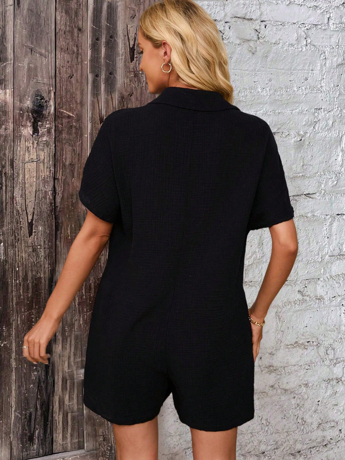 Women's Short Buttoned Jumpsuit With Turn Down Collar, Batwing Sleeves And Double Pockets