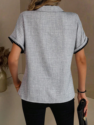 LUNE Women's Solid Color Simple Daily Short Sleeve Shirt