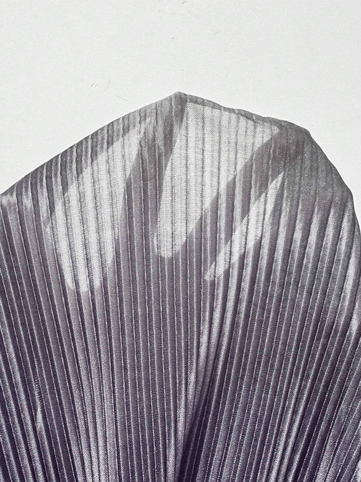 LUNE Women's Summer Fashionable & Elegant Ombre Halter Sleeveless Blouse