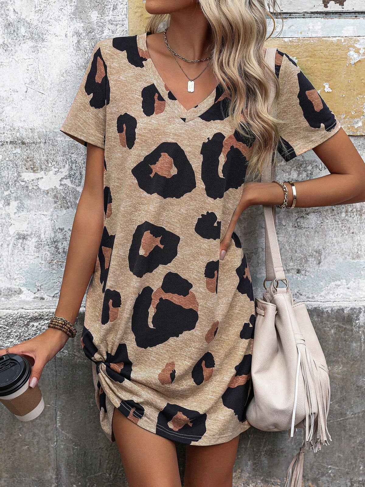 Women's Summer Leopard Printed V-Neck Casual Holiday Dress With Twisted Hem