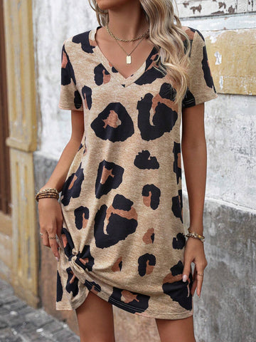 Women's Summer Leopard Printed V-Neck Casual Holiday Dress With Twisted Hem