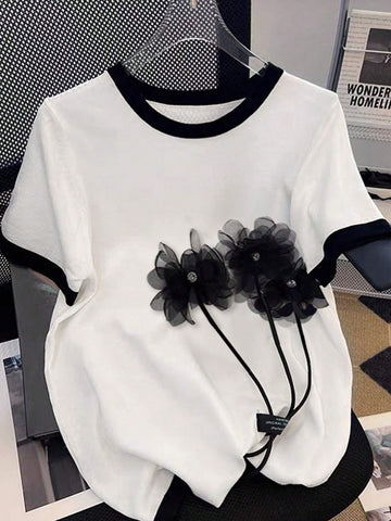 LUNE Women's Summer Short Sleeve Casual T-Shirt With 3D Flower Decoration