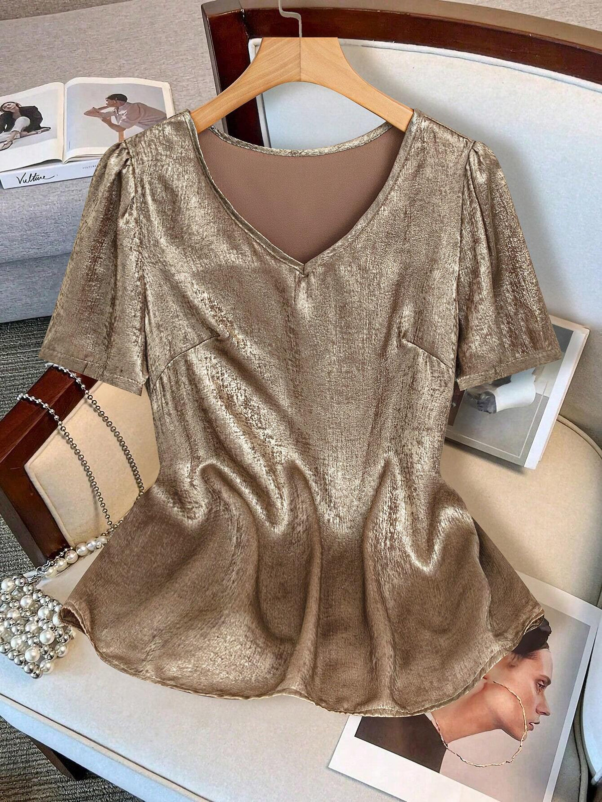 LUNE Women's Summer V-Neck Golden Short Puff Sleeve Casual Shirt