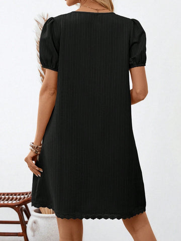 Women's Summer V-Neck Lace Splicing Bubble Sleeve & Lantern Sleeve A-Line Texture Printed Beach Dress