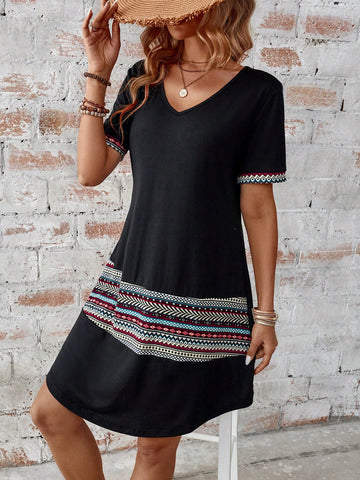 Women's Summer V-Neck Striped Bohemian Style Patchwork Casual Holiday A-Line Dress